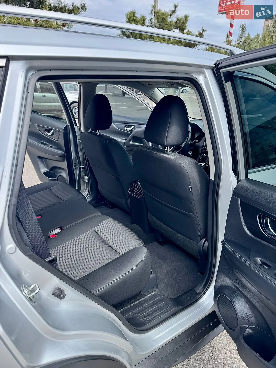 2019 Nissan Rogue - мініатюра 30