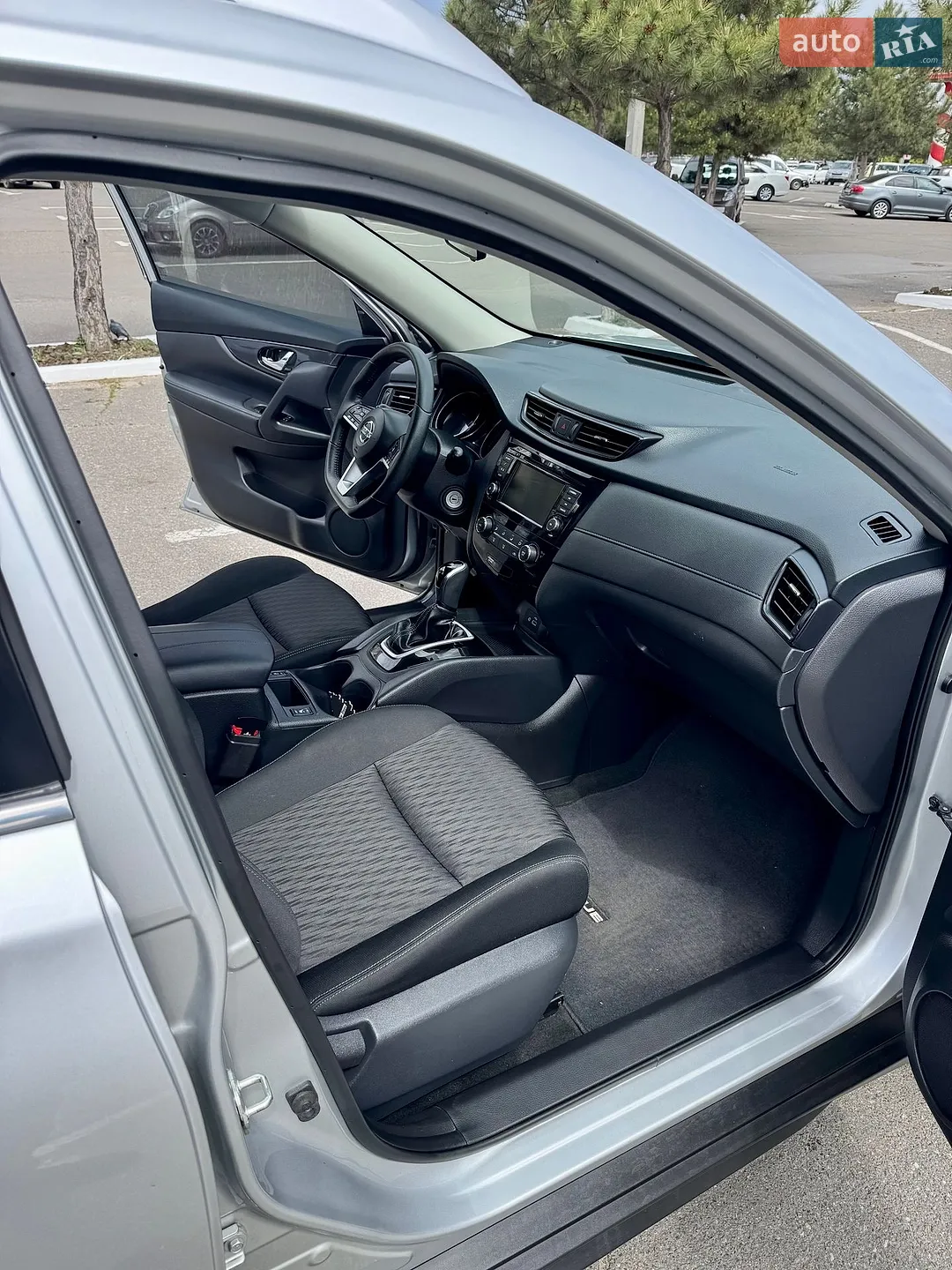 2019 Nissan Rogue - мініатюра 33