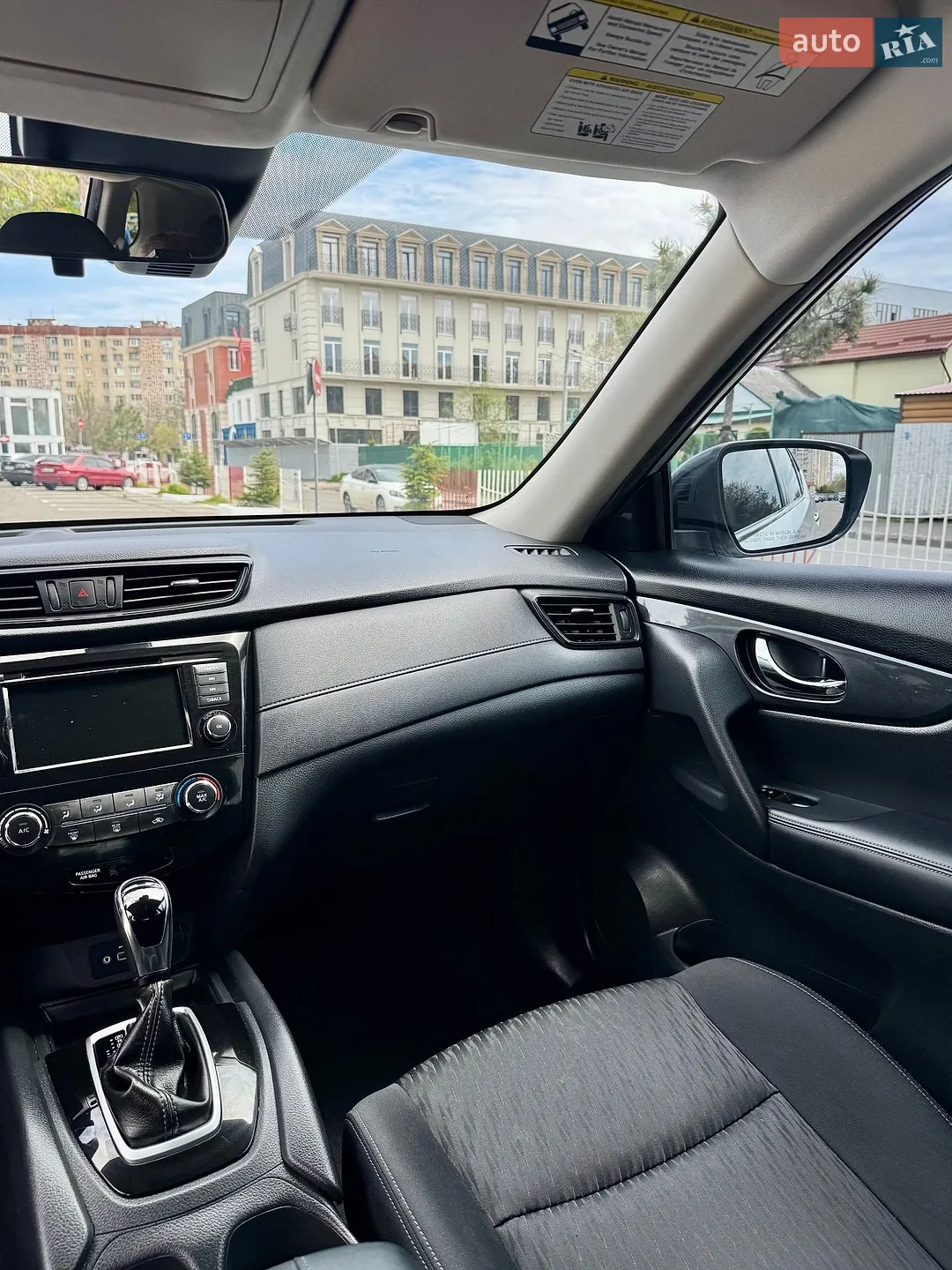 2019 Nissan Rogue - мініатюра 38