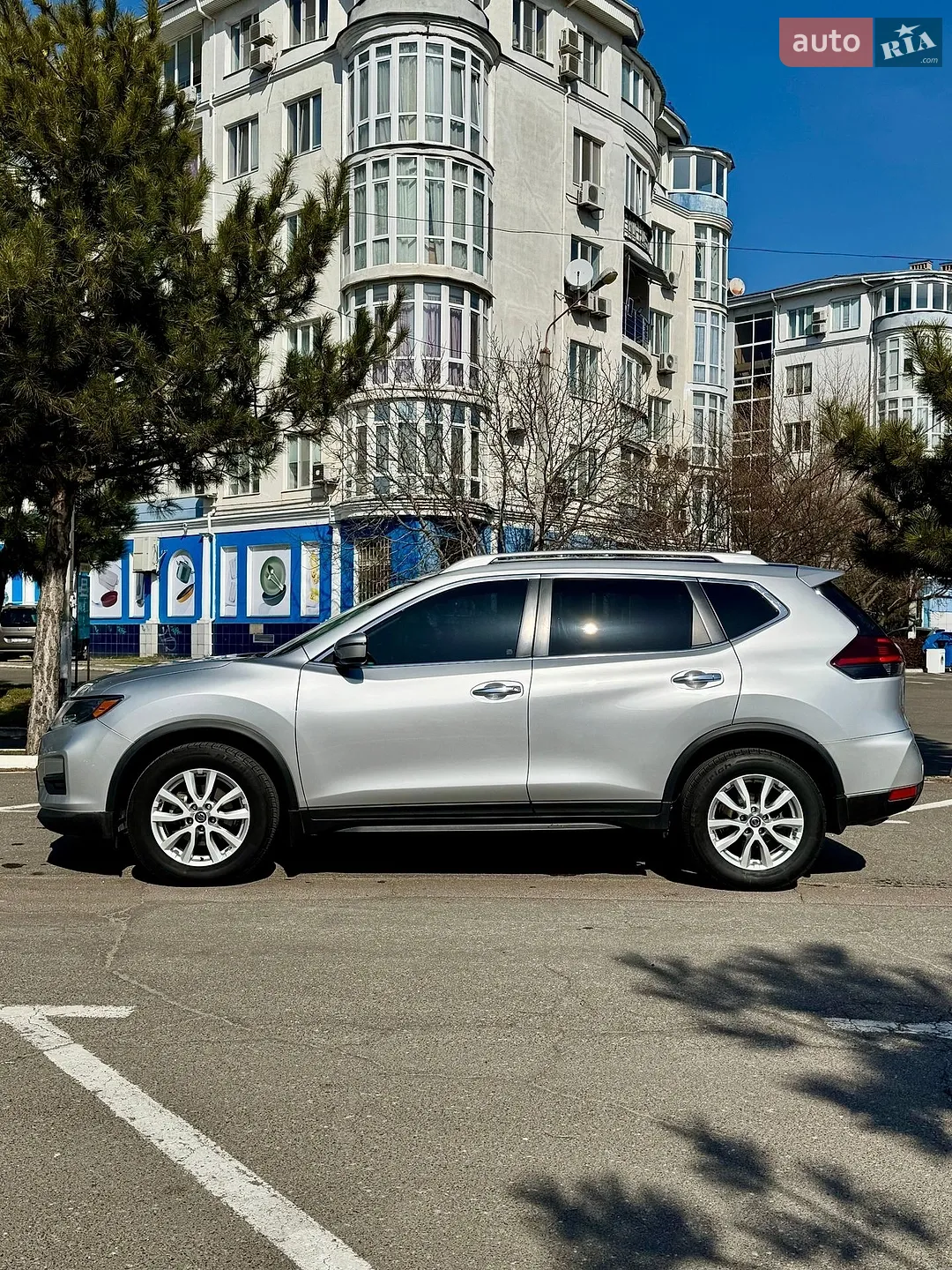 2019 Nissan Rogue - мініатюра 10