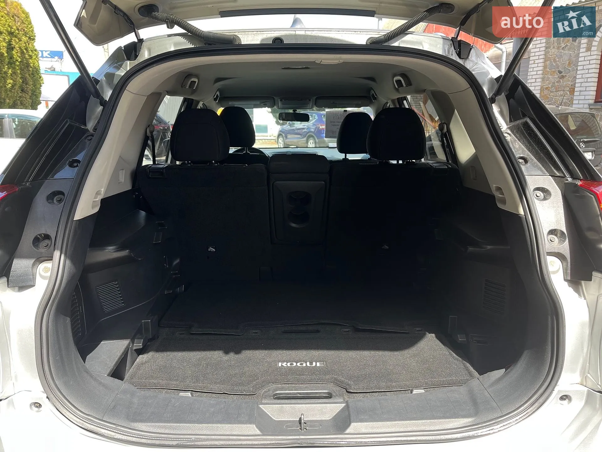 2017 Nissan Rogue - мініатюра 5
