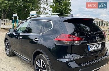 Внедорожник / Кроссовер Nissan Rogue 2019 в Киеве