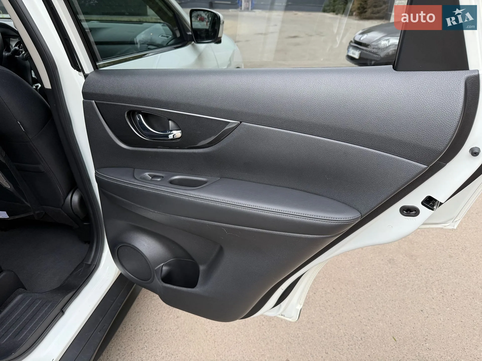 2017 Nissan Rogue - мініатюра 46