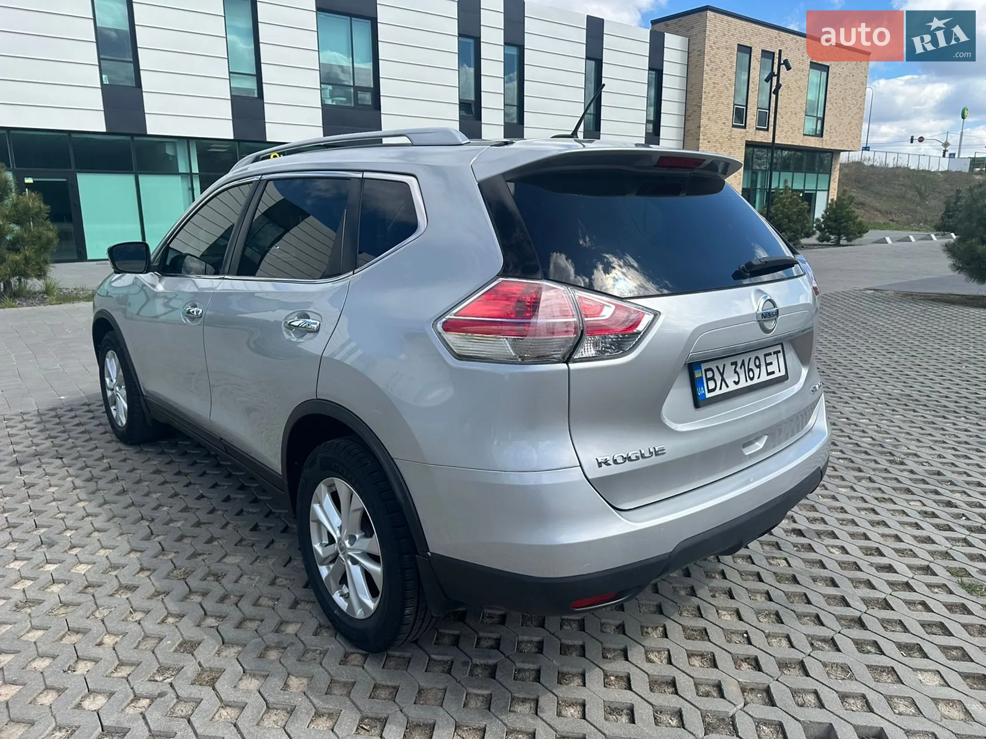 2016 Nissan Rogue - мініатюра 5
