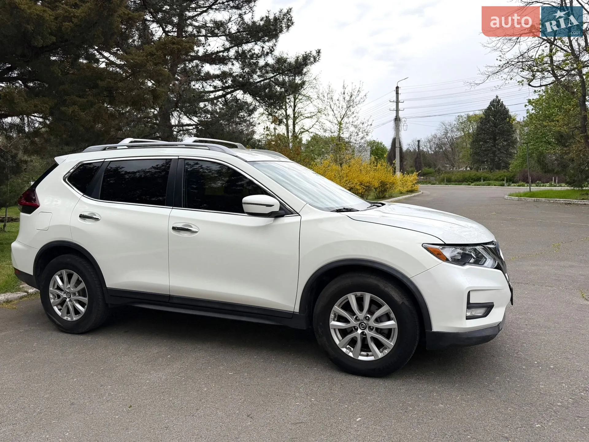 2019 Nissan Rogue - мініатюра 14