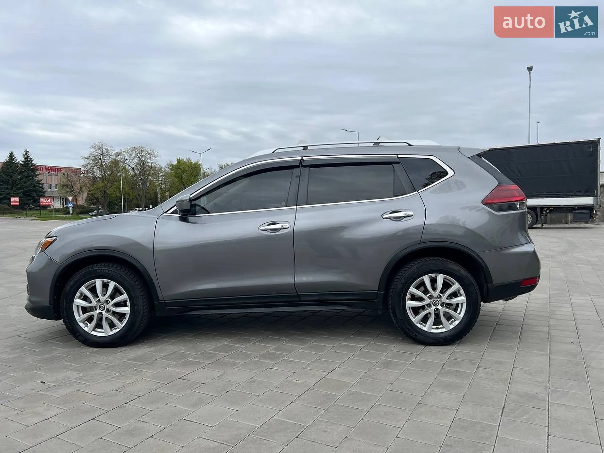 2018 Nissan Rogue - мініатюра 6