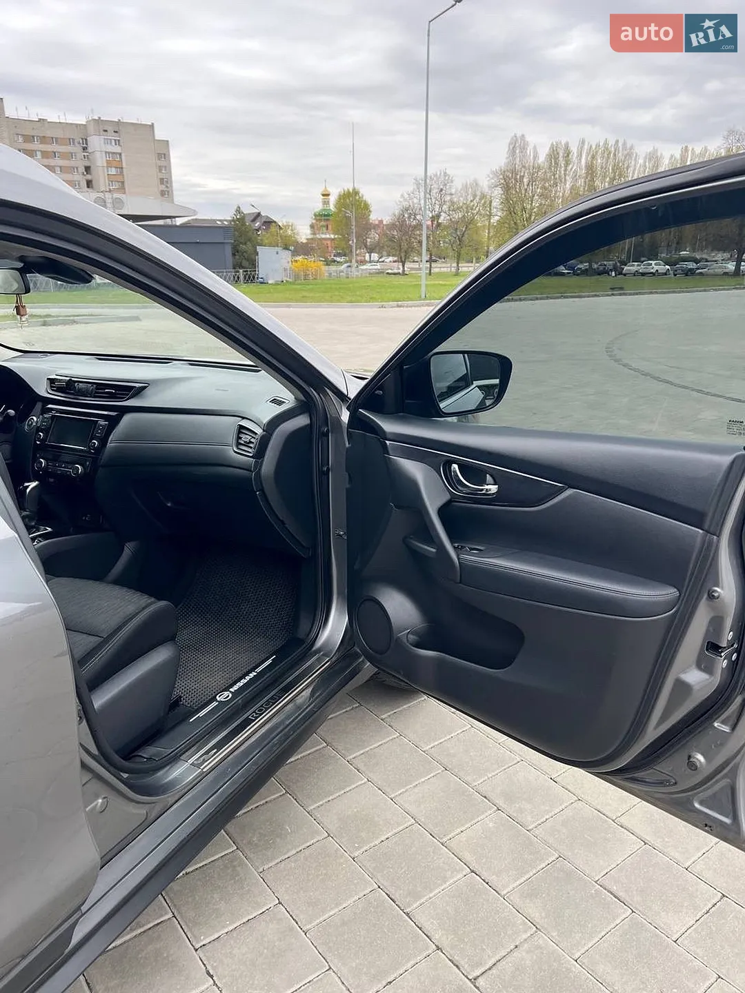 2018 Nissan Rogue - мініатюра 14