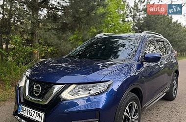 Внедорожник / Кроссовер Nissan Rogue 2017 в Одессе