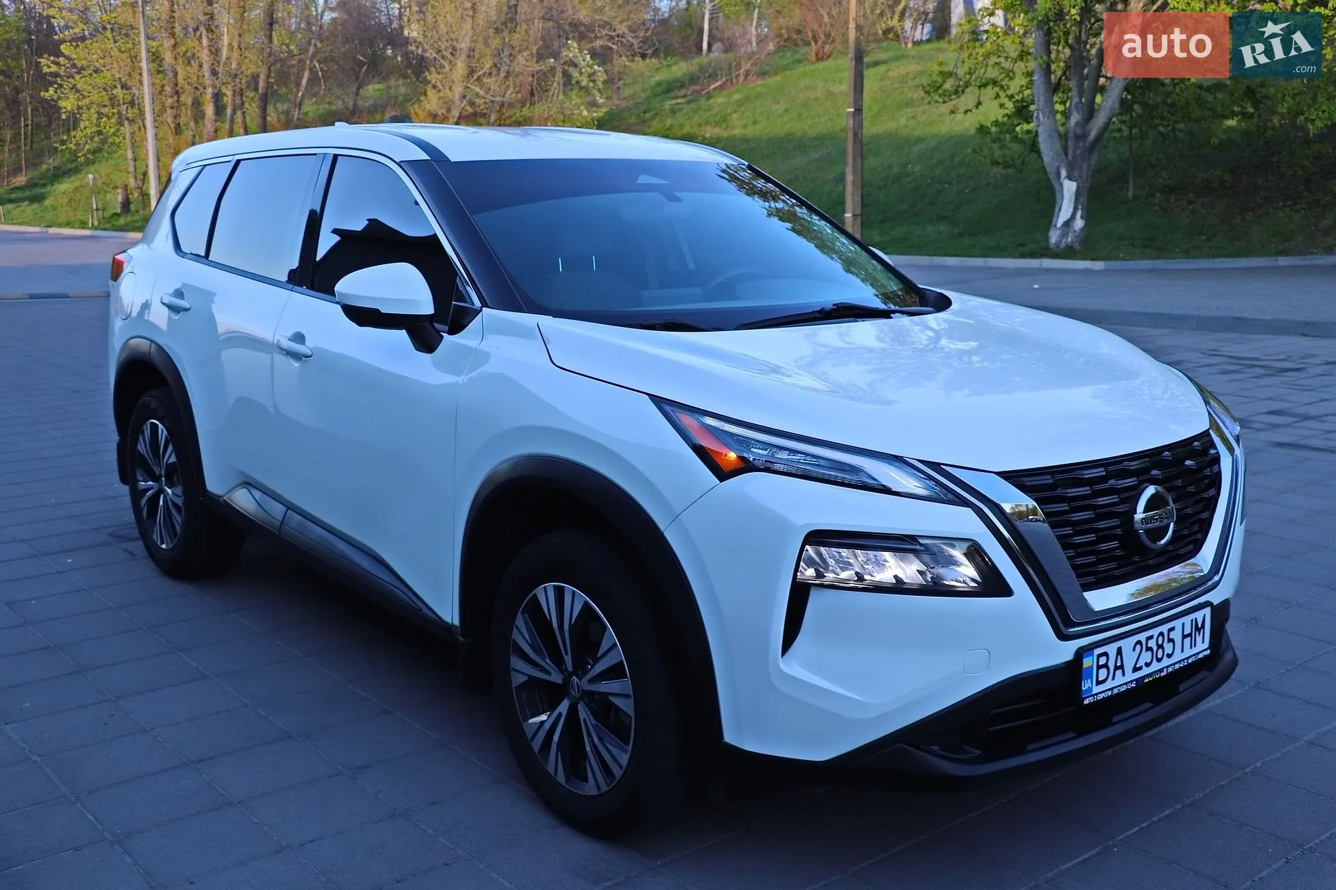 2021 Nissan Rogue - мініатюра 11