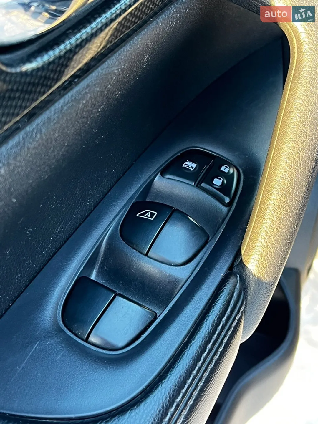 2014 Nissan Rogue - мініатюра 27