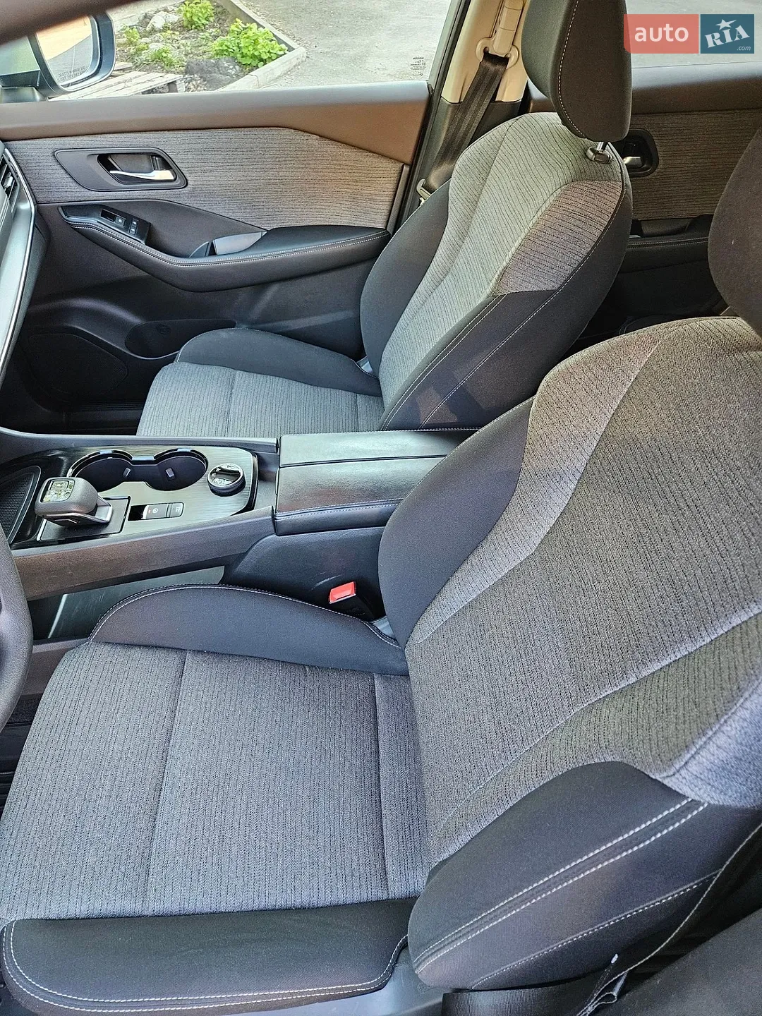 2023 Nissan Rogue - мініатюра 24