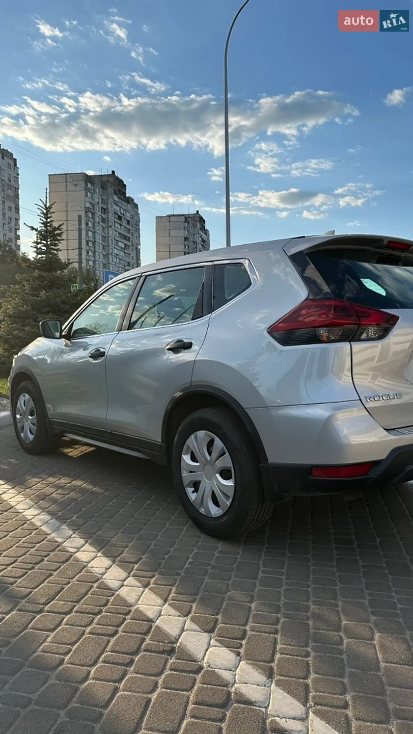 2018 Nissan Rogue - мініатюра 2