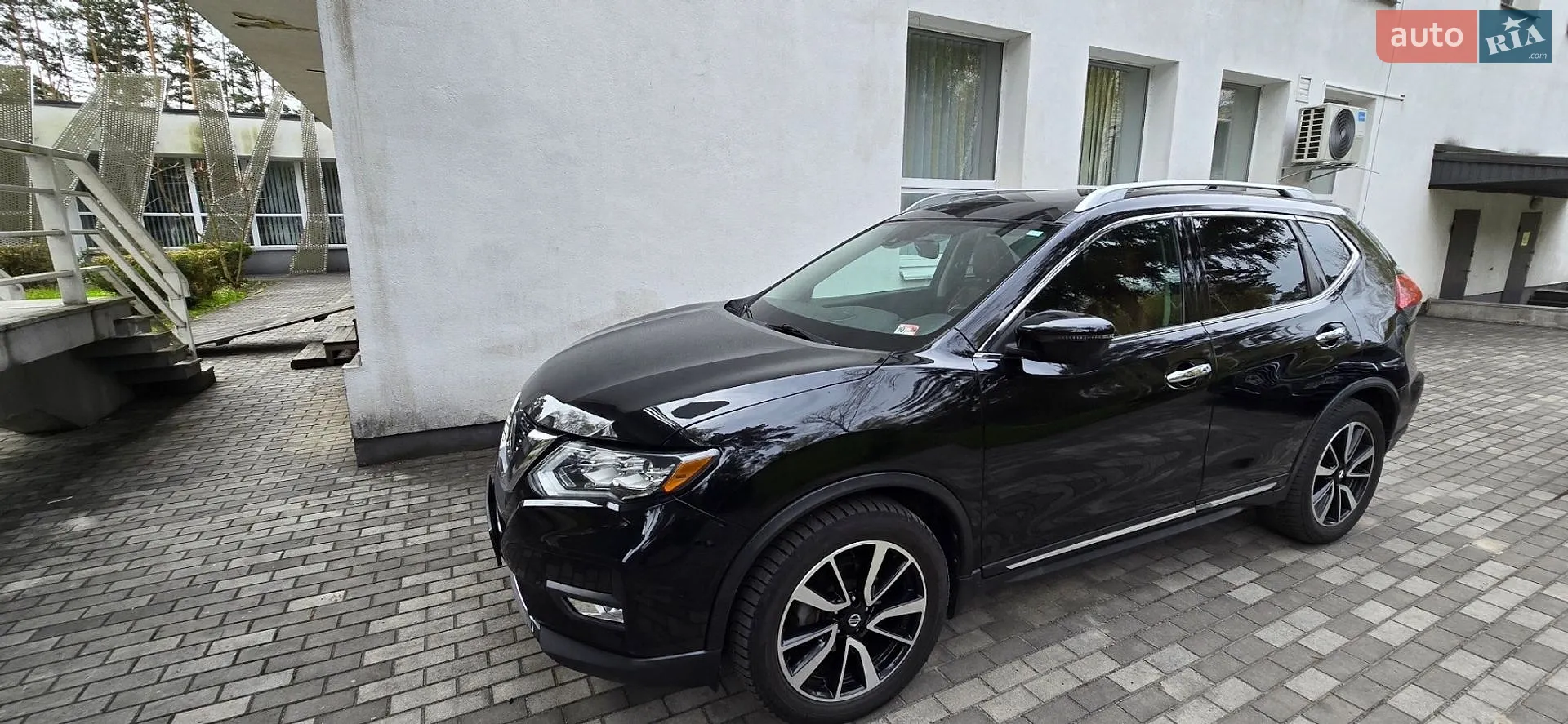 2018 Nissan Rogue - мініатюра 2