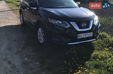 Внедорожник / Кроссовер Nissan Rogue 2020 в Тернополе