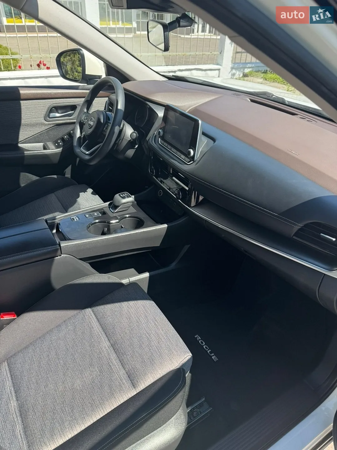 2020 Nissan Rogue - мініатюра 19
