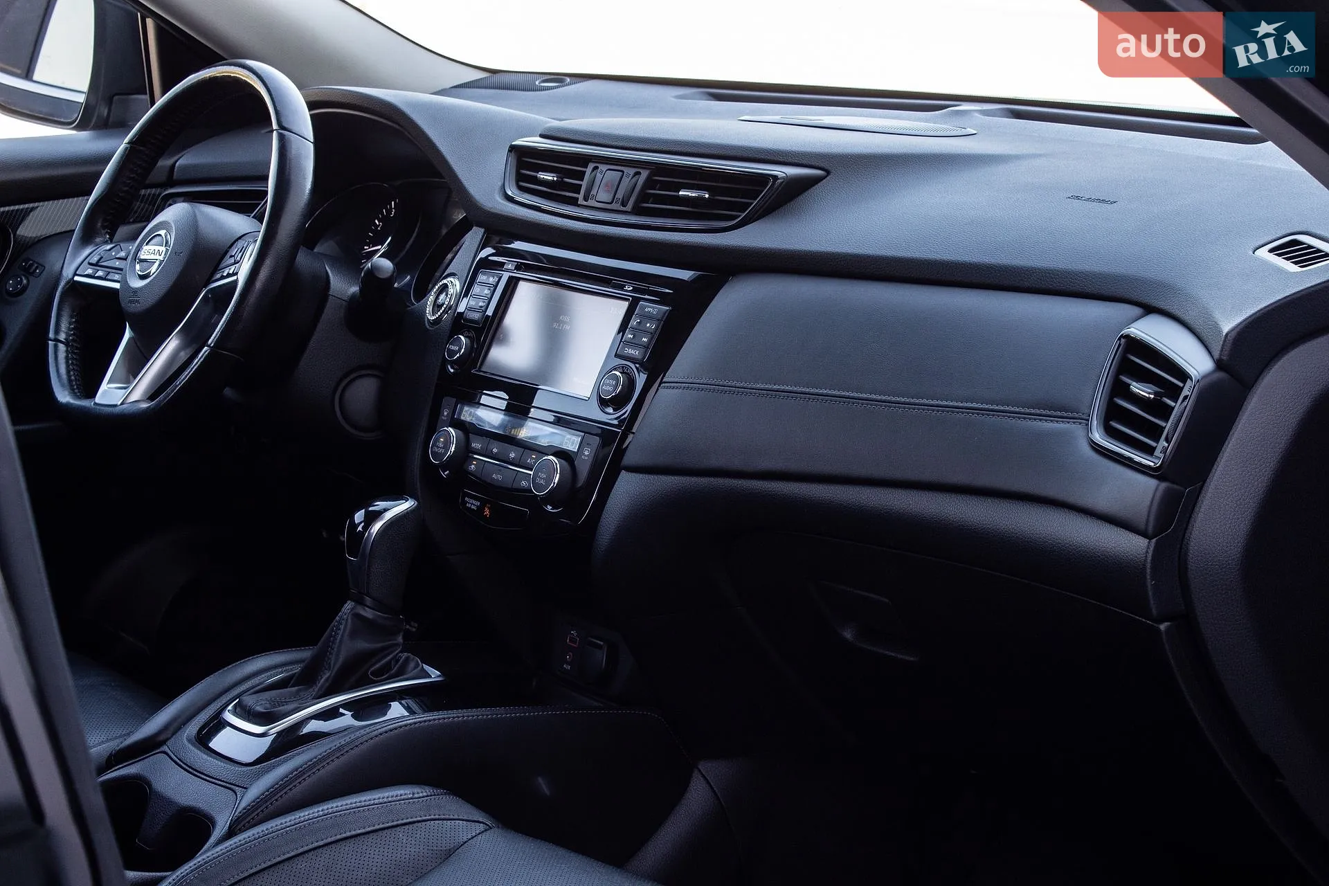2016 Nissan Rogue - мініатюра 33