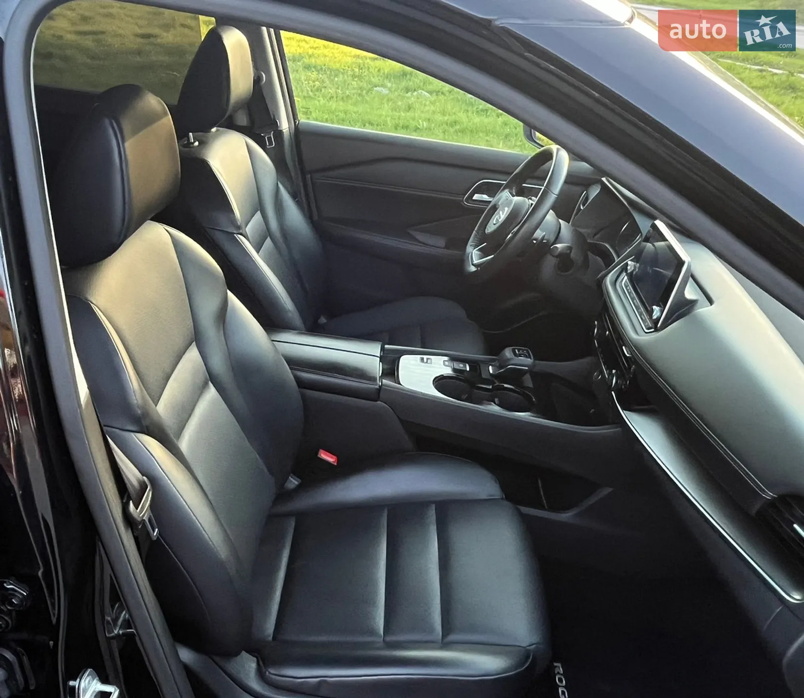 2021 Nissan Rogue - мініатюра 10
