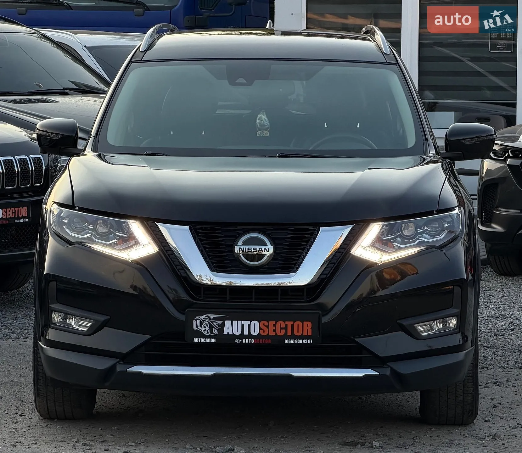 2018 Nissan Rogue - мініатюра 11