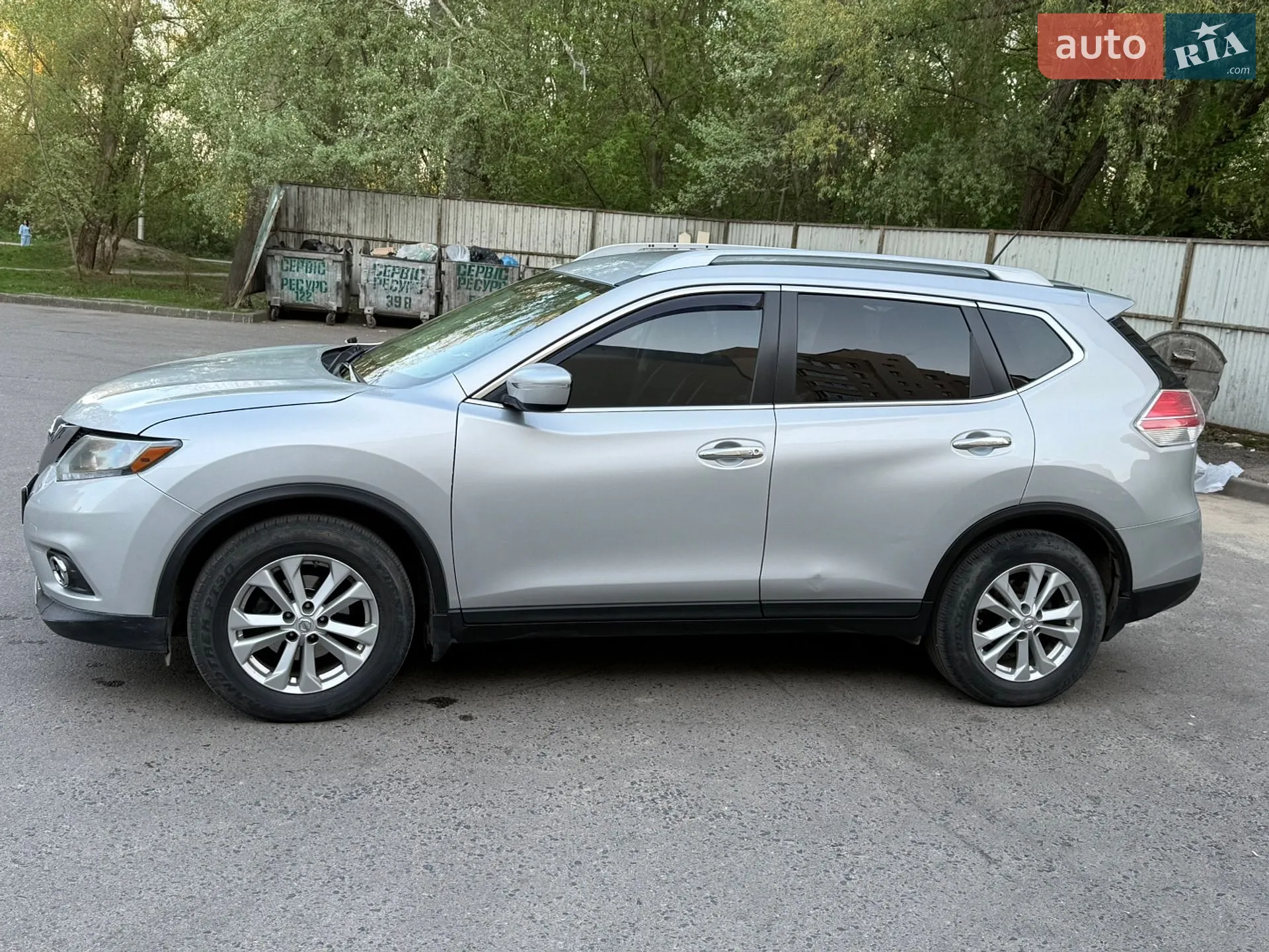 2015 Nissan Rogue - мініатюра 2