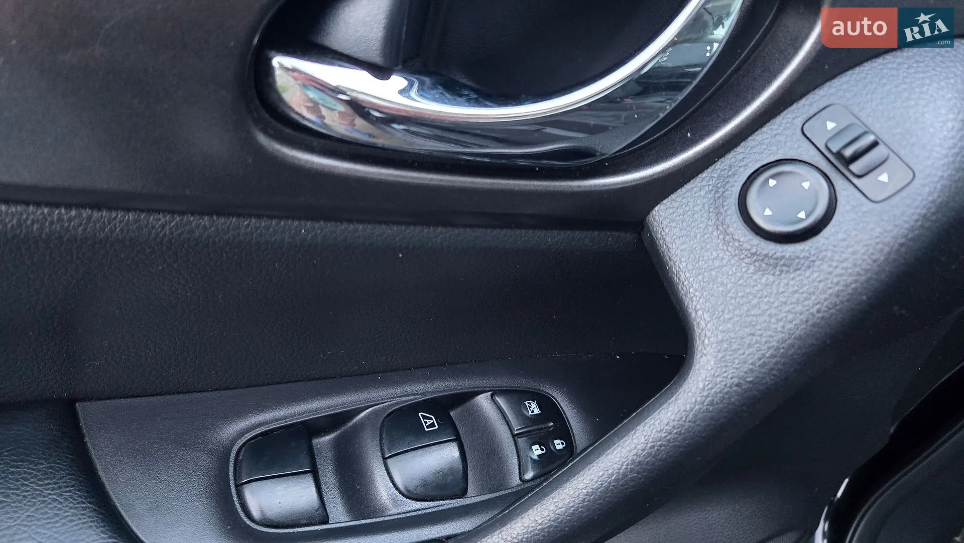 2015 Nissan Rogue - мініатюра 20