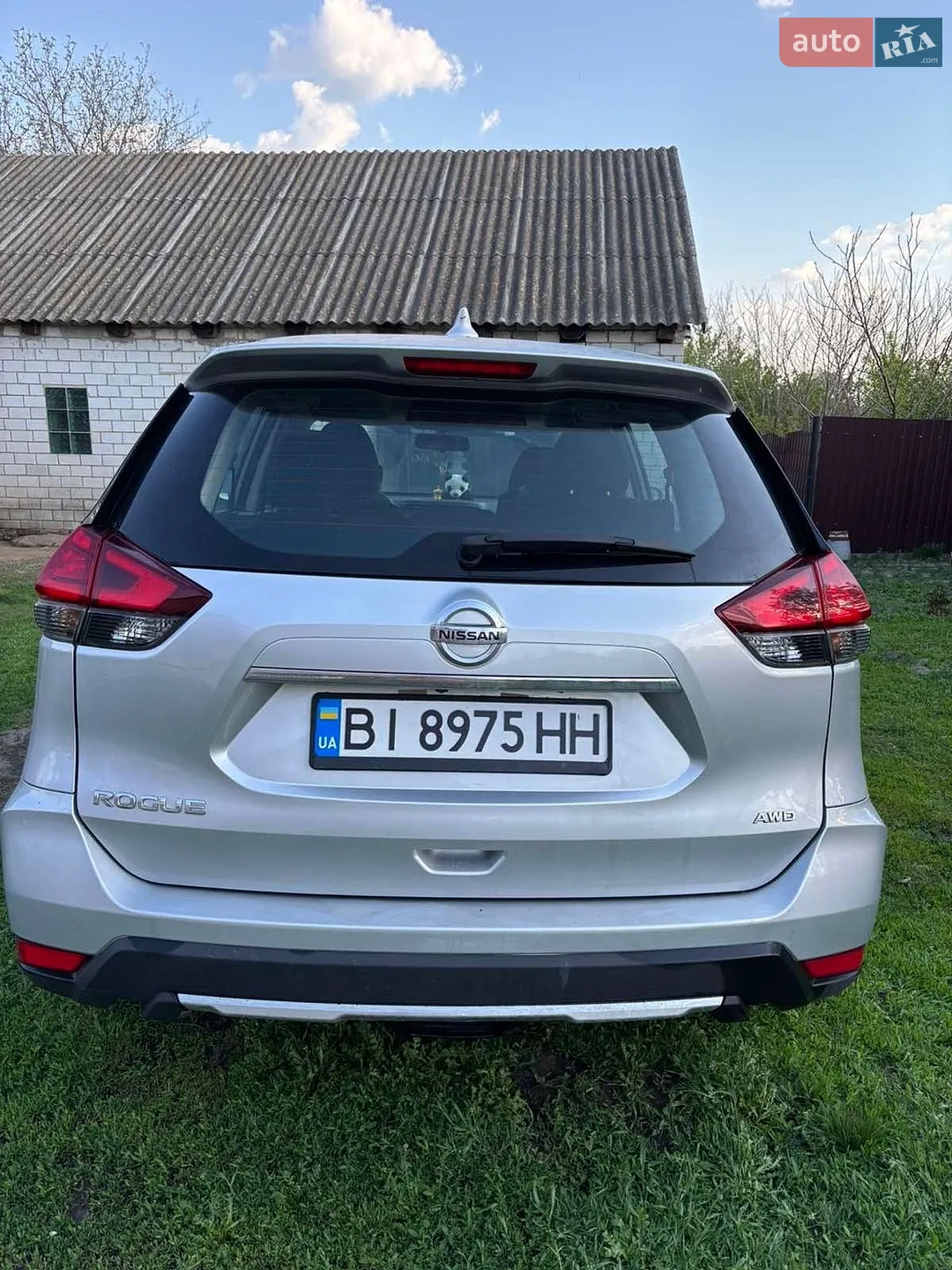 2017 Nissan Rogue - мініатюра 2