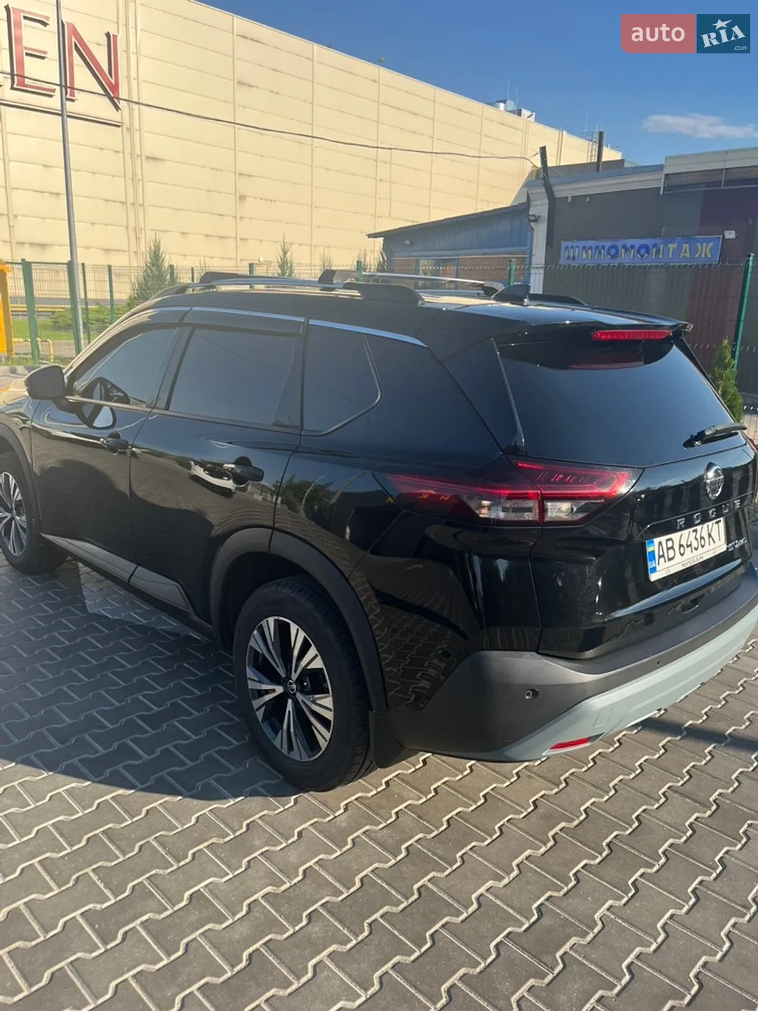 2021 Nissan Rogue - мініатюра 11