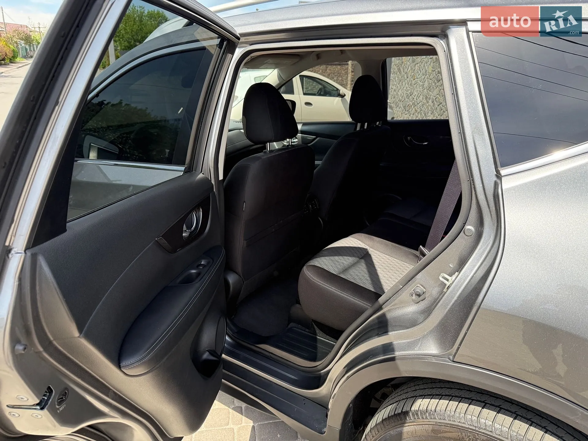 2019 Nissan Rogue - мініатюра 6
