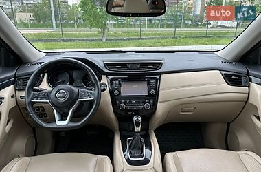 Внедорожник / Кроссовер Nissan Rogue 2017 в Киеве фото 12 Внедорожник / Кроссовер Nissan Rogue 2017 в Киеве