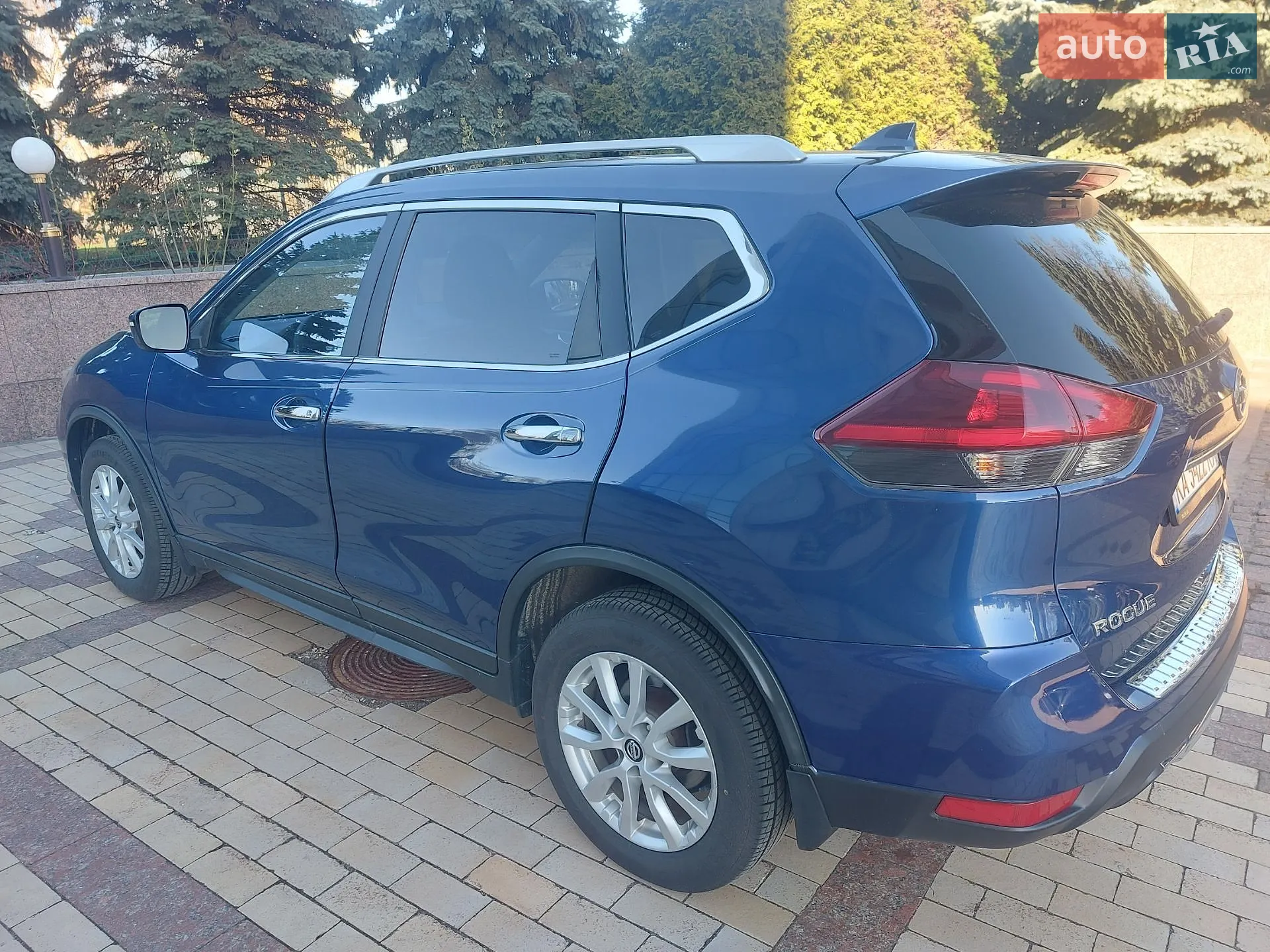 2019 Nissan Rogue - мініатюра 10
