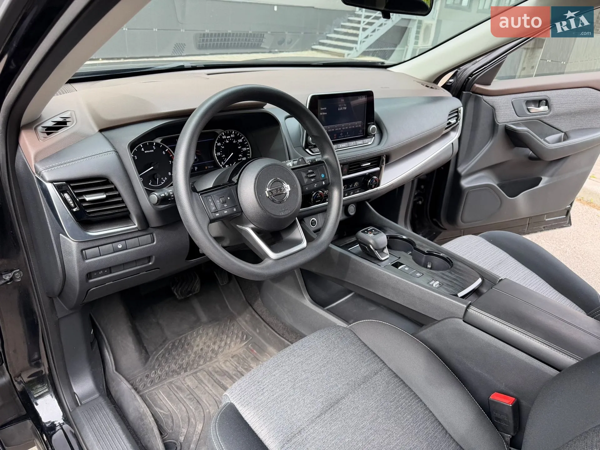 2022 Nissan Rogue - мініатюра 14