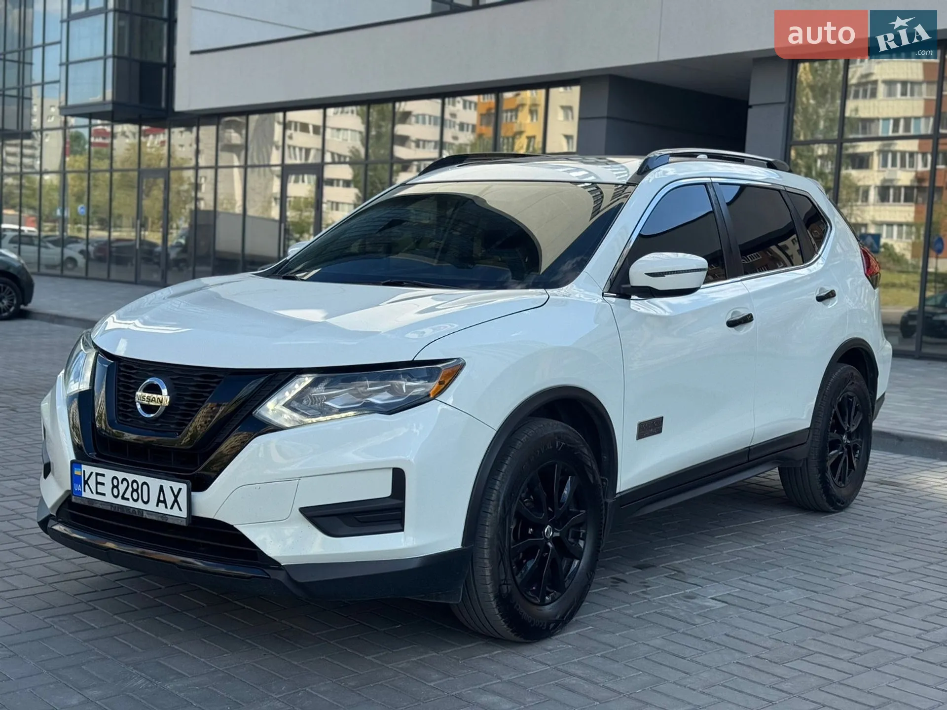 2016 Nissan Rogue - мініатюра 12