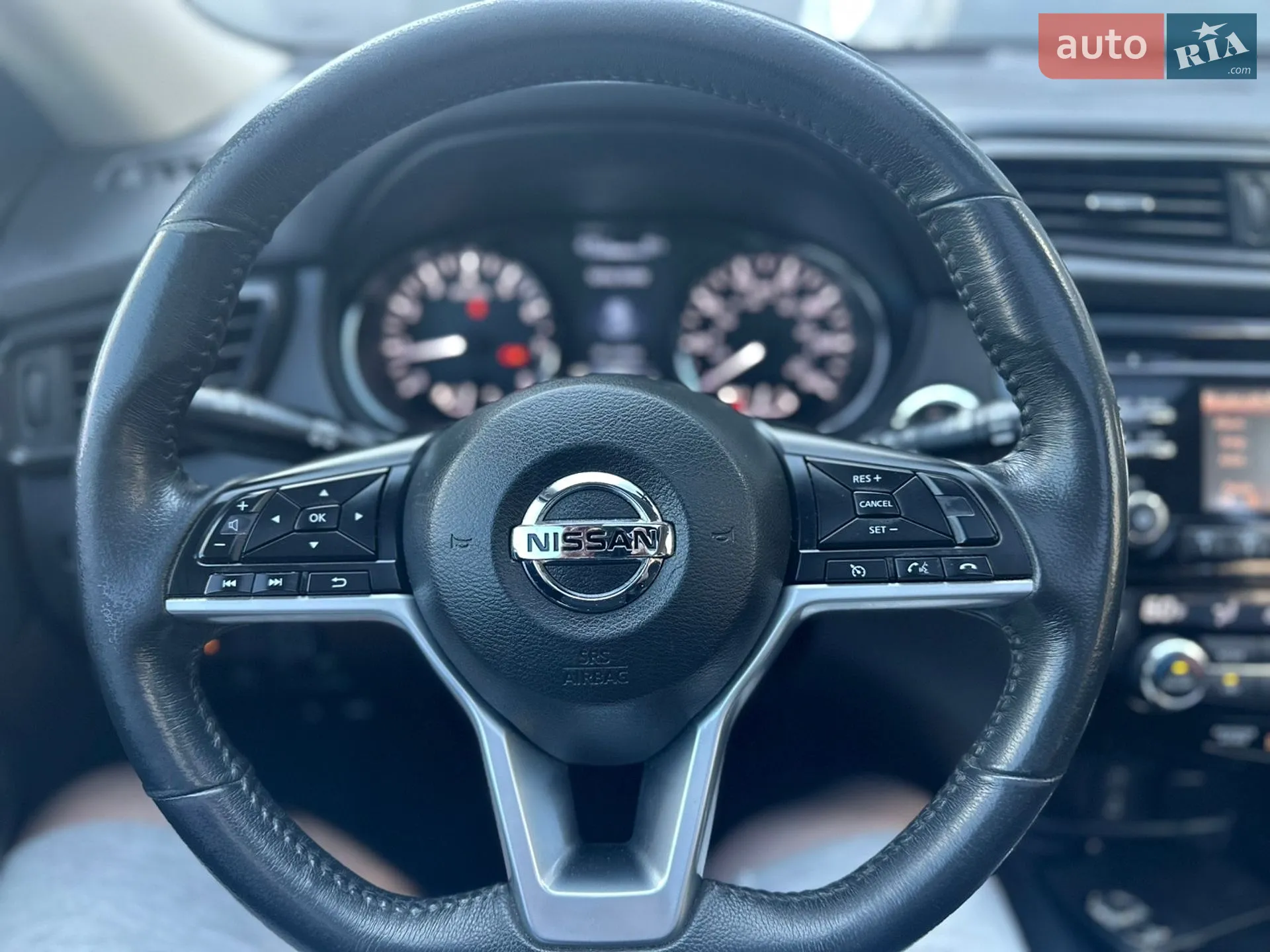 2016 Nissan Rogue - мініатюра 21