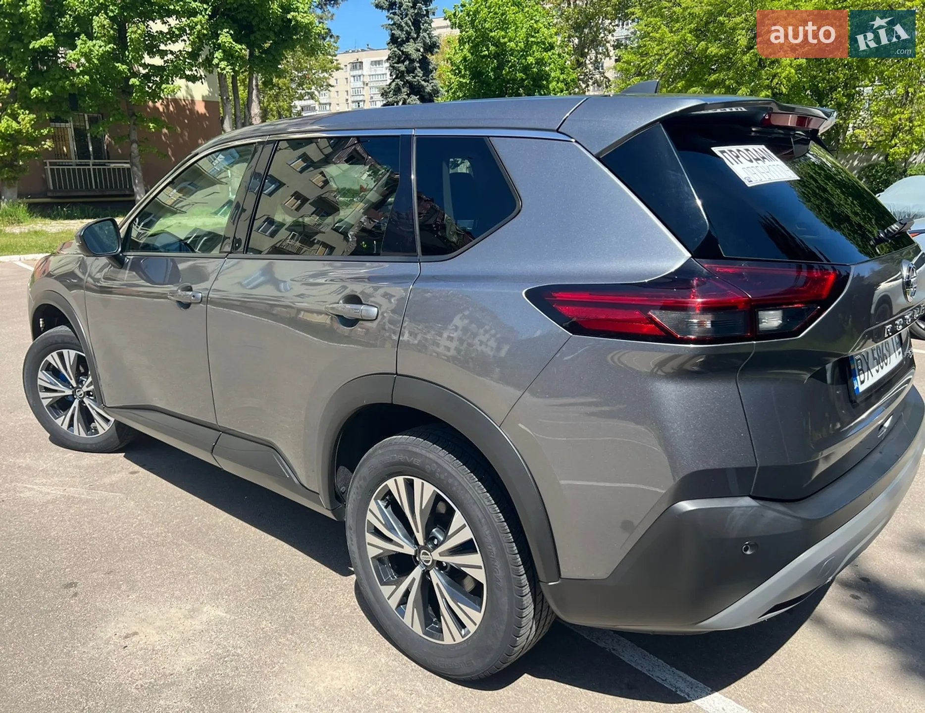 2021 Nissan Rogue - мініатюра 2