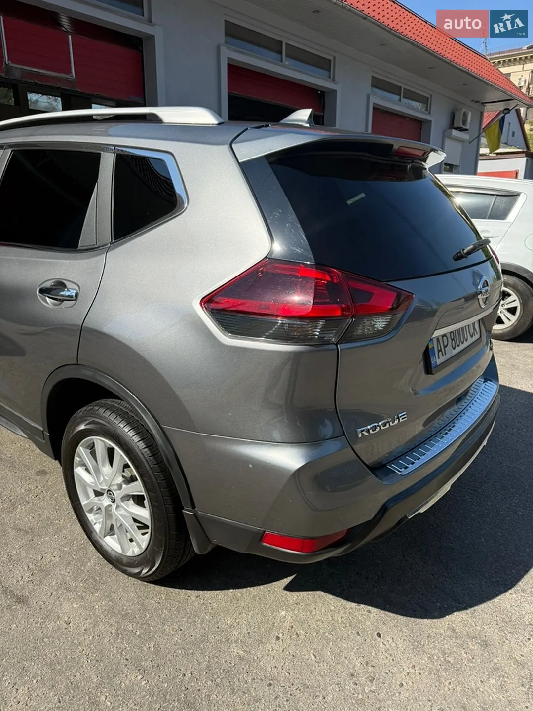 2018 Nissan Rogue - мініатюра 3