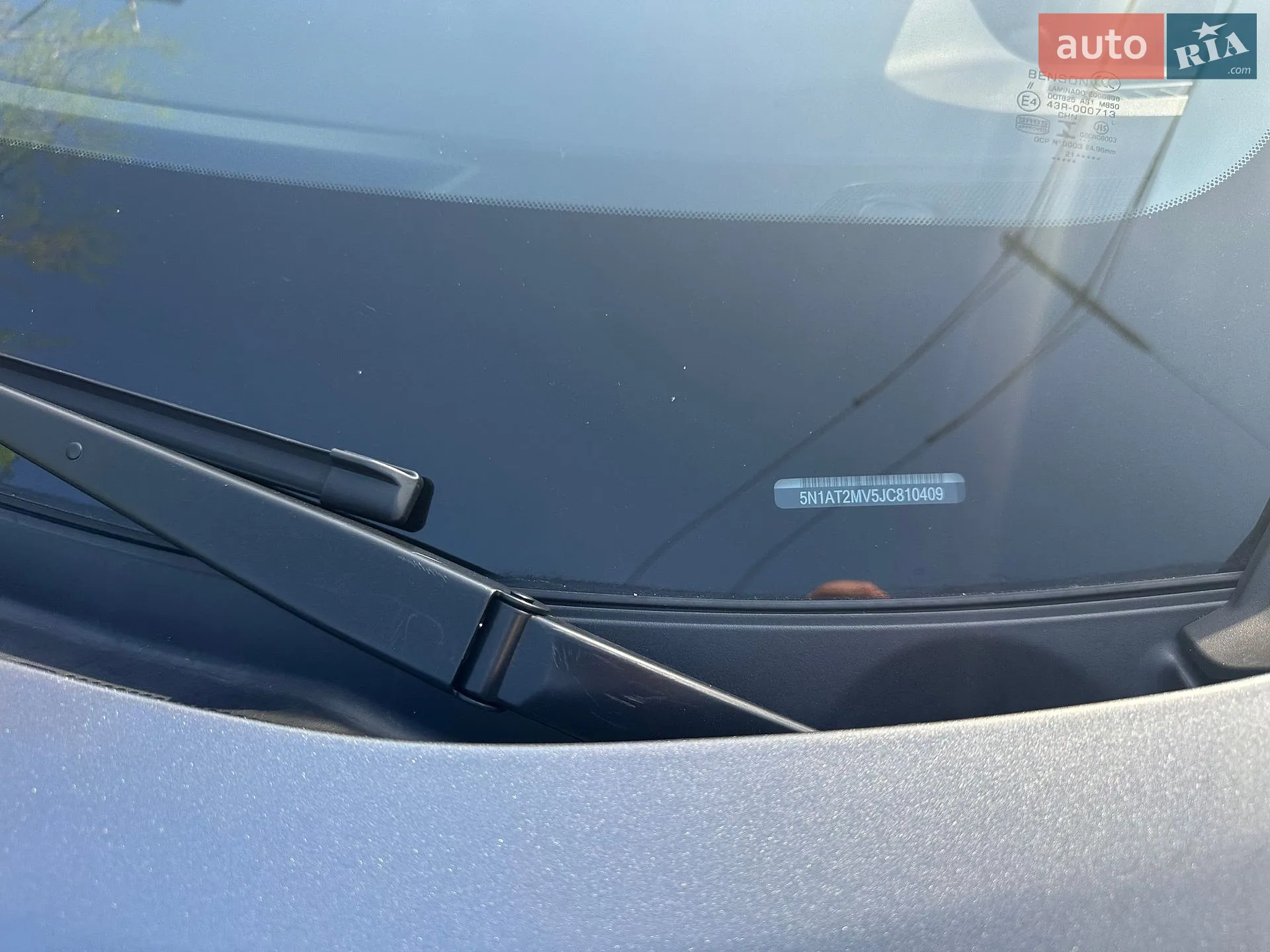2018 Nissan Rogue - мініатюра 2