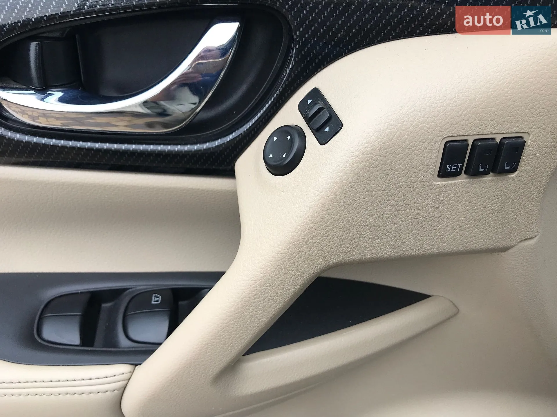 2017 Nissan Rogue - мініатюра 17