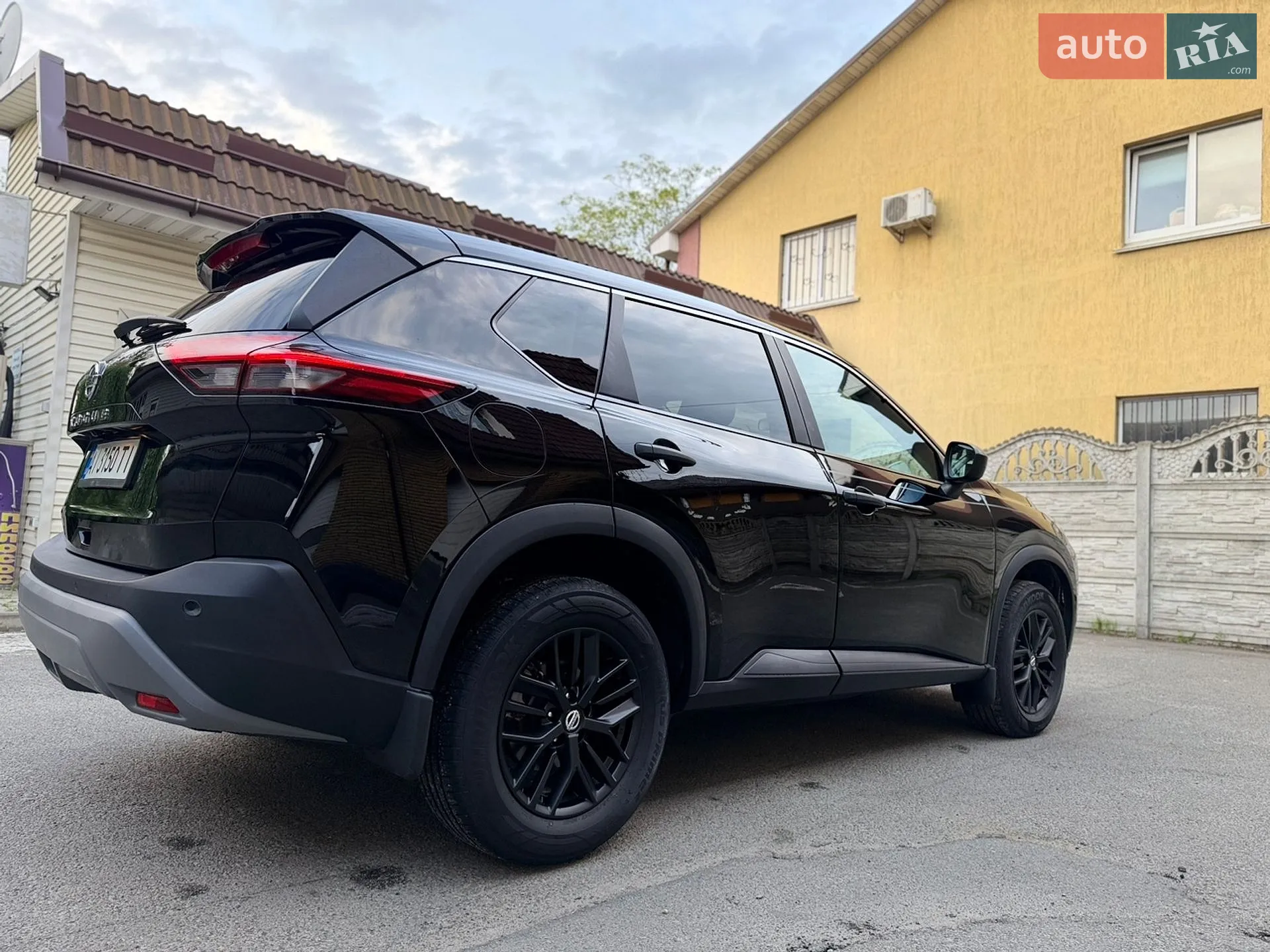2021 Nissan Rogue - мініатюра 13