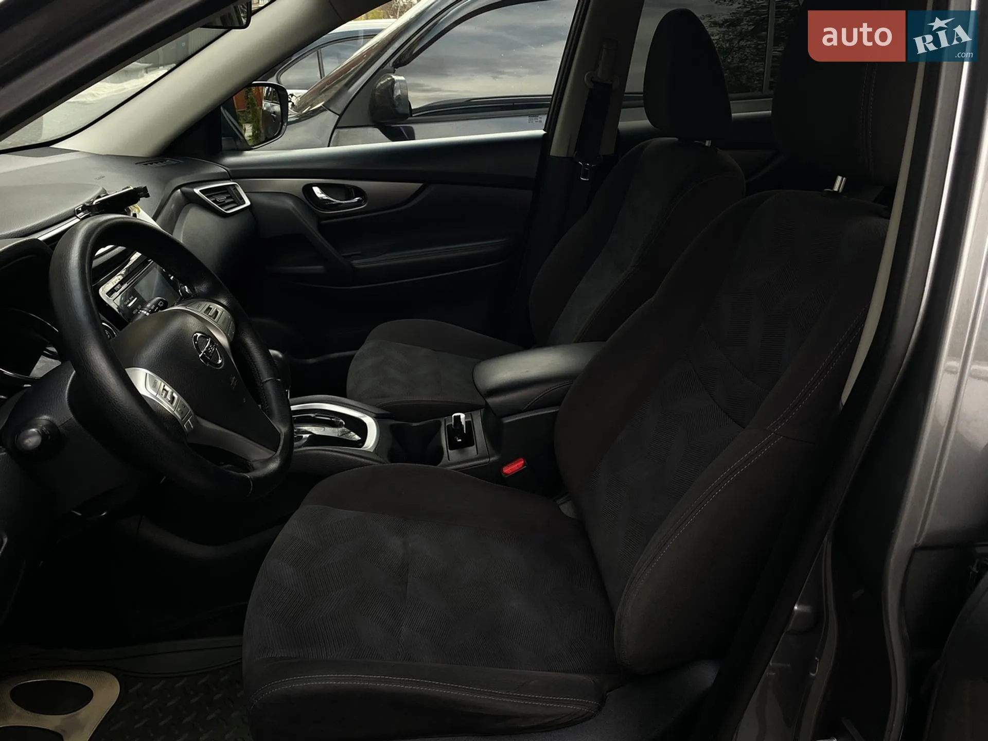 2016 Nissan Rogue - мініатюра 13