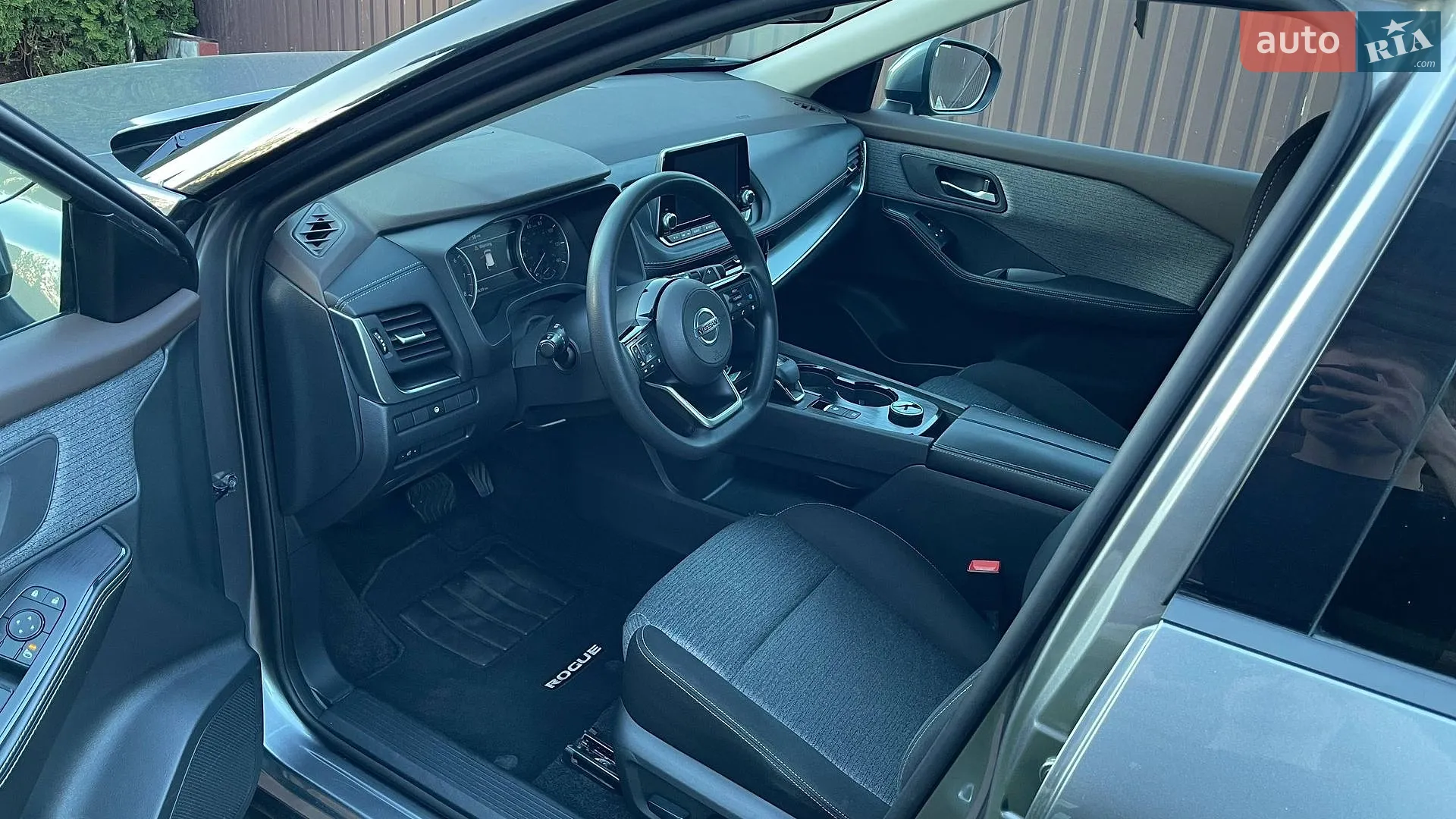 2021 Nissan Rogue - мініатюра 9