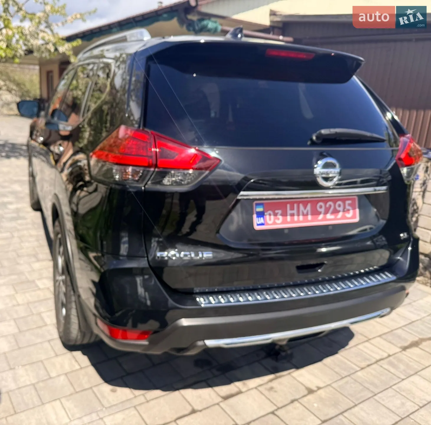 2017 Nissan Rogue - мініатюра 3