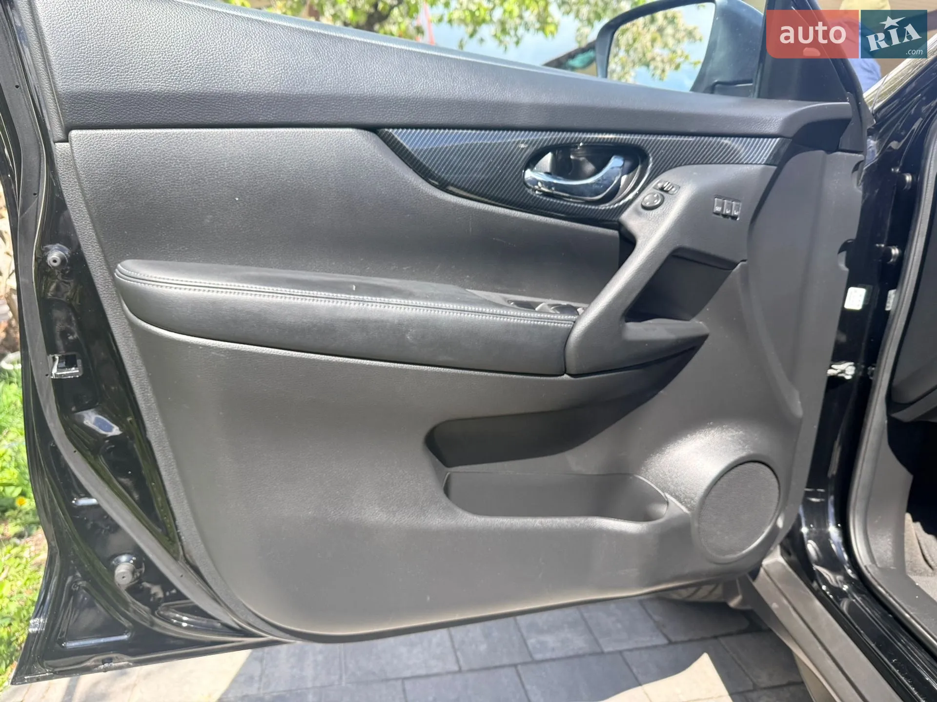 2017 Nissan Rogue - мініатюра 19