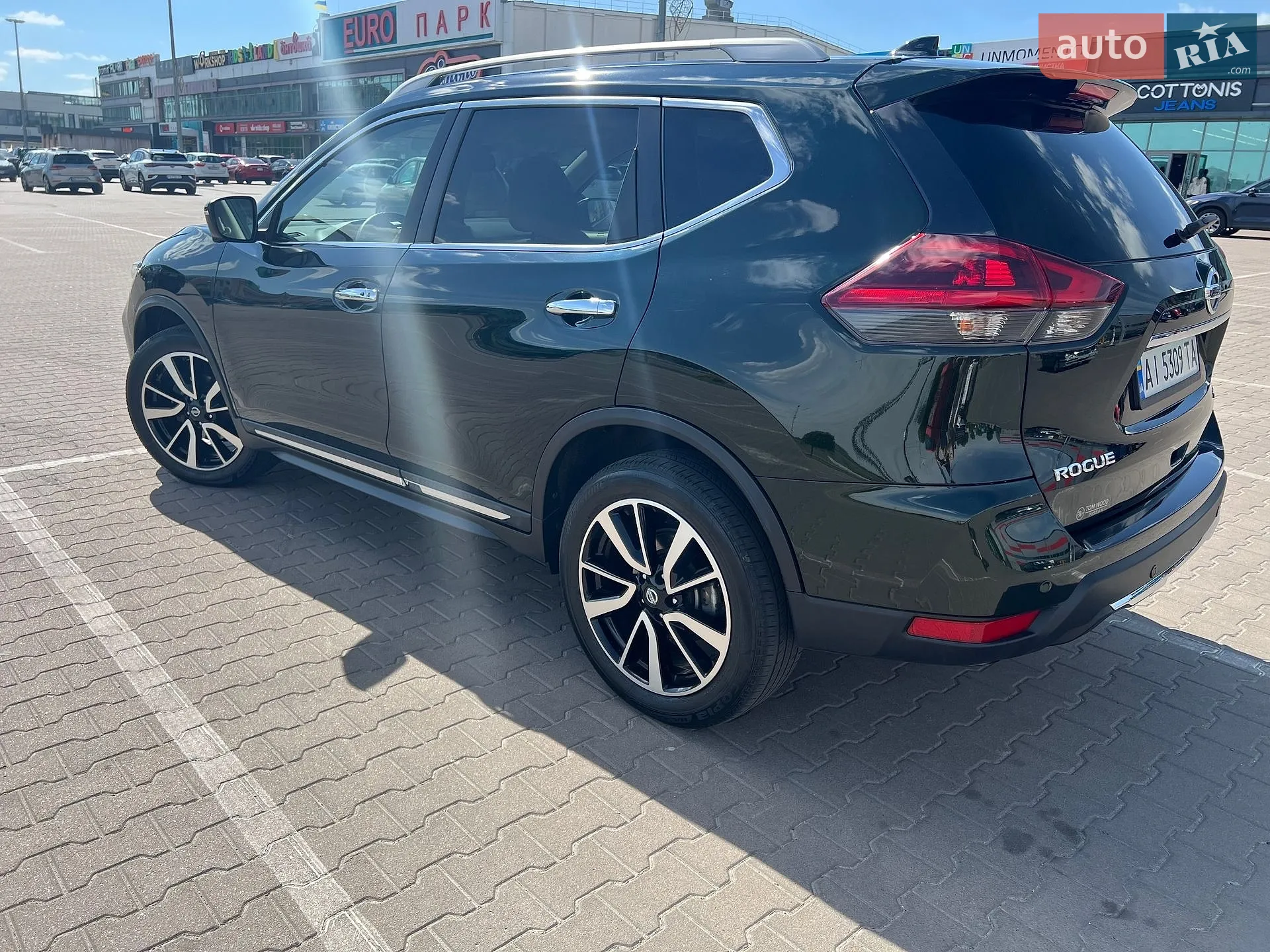 2019 Nissan Rogue - мініатюра 4