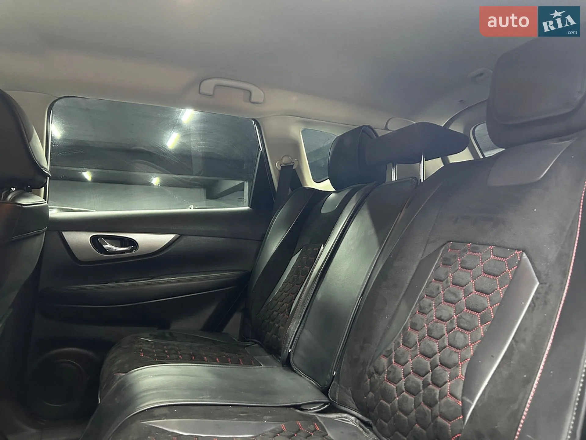 2016 Nissan Rogue - мініатюра 23