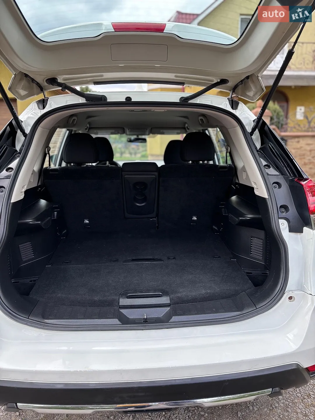 2017 Nissan Rogue - мініатюра 7