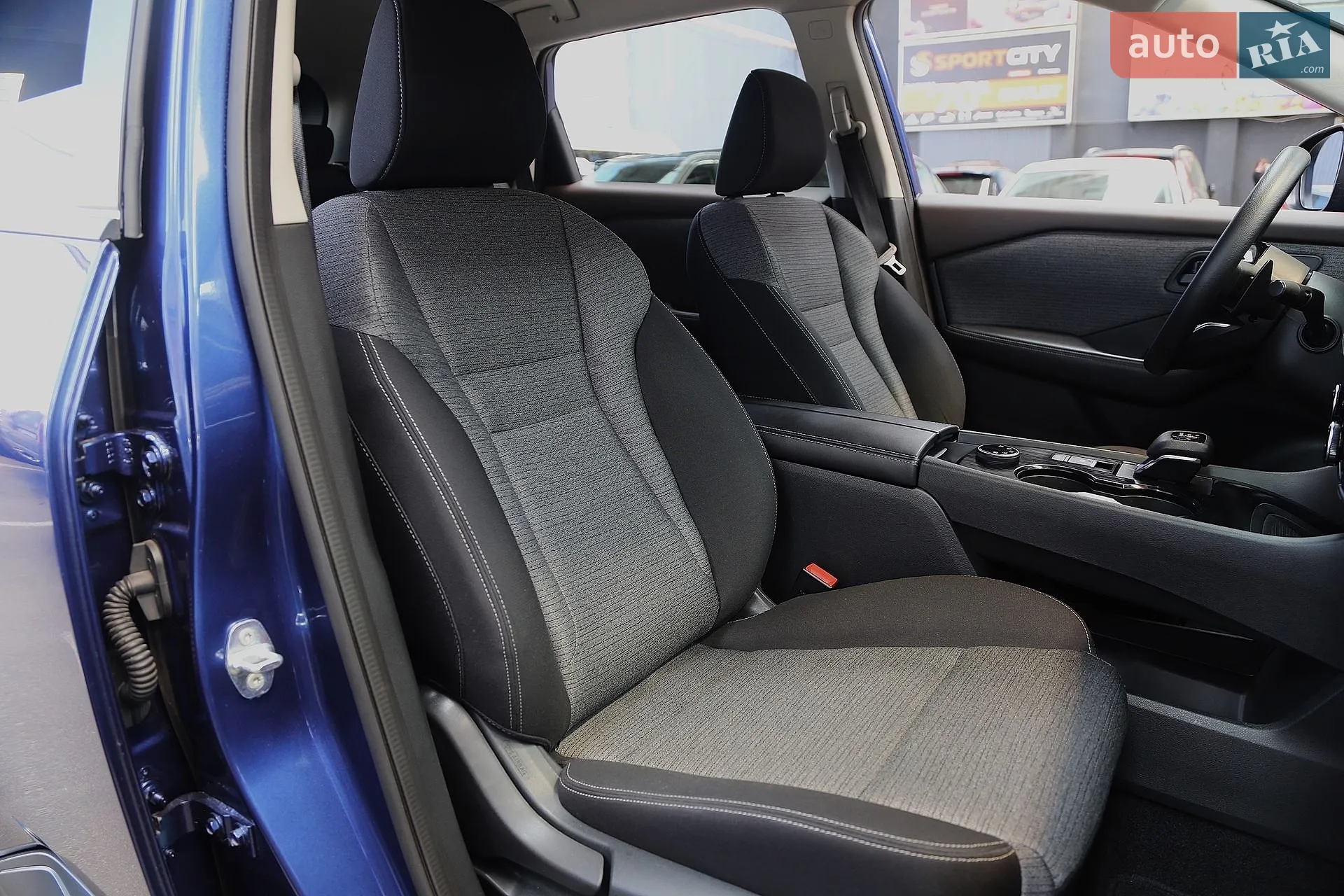 2021 Nissan Rogue - мініатюра 12