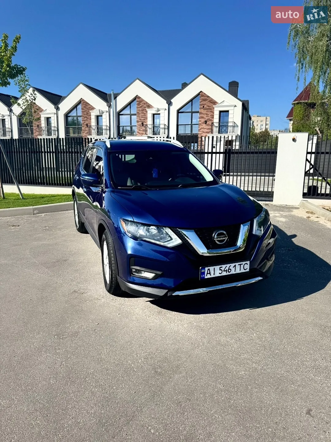 2019 Nissan Rogue - мініатюра 3