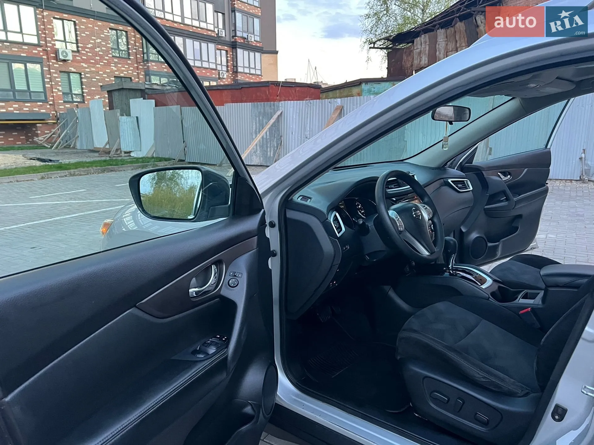 2014 Nissan Rogue - мініатюра 34
