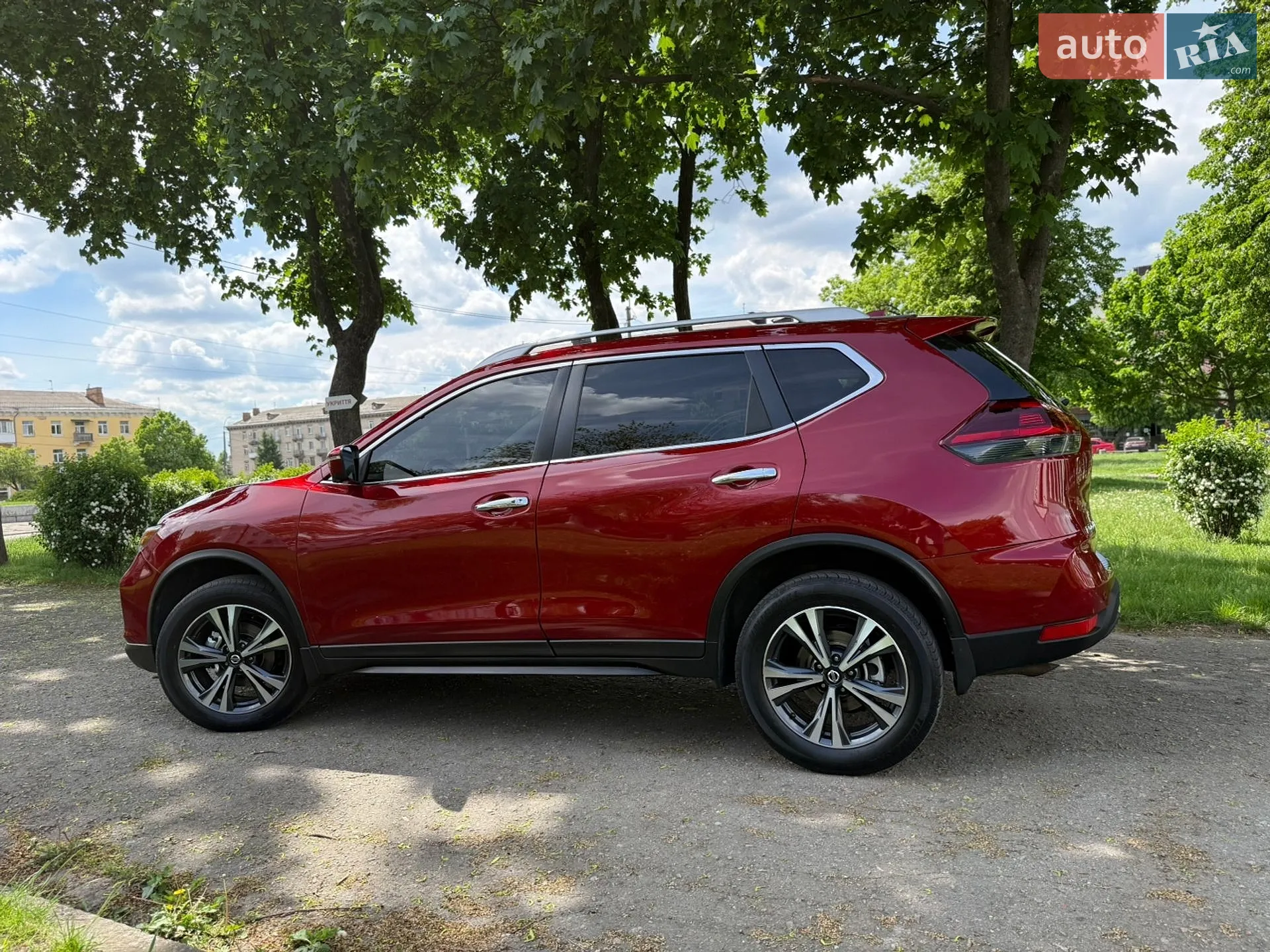 2019 Nissan Rogue - мініатюра 12