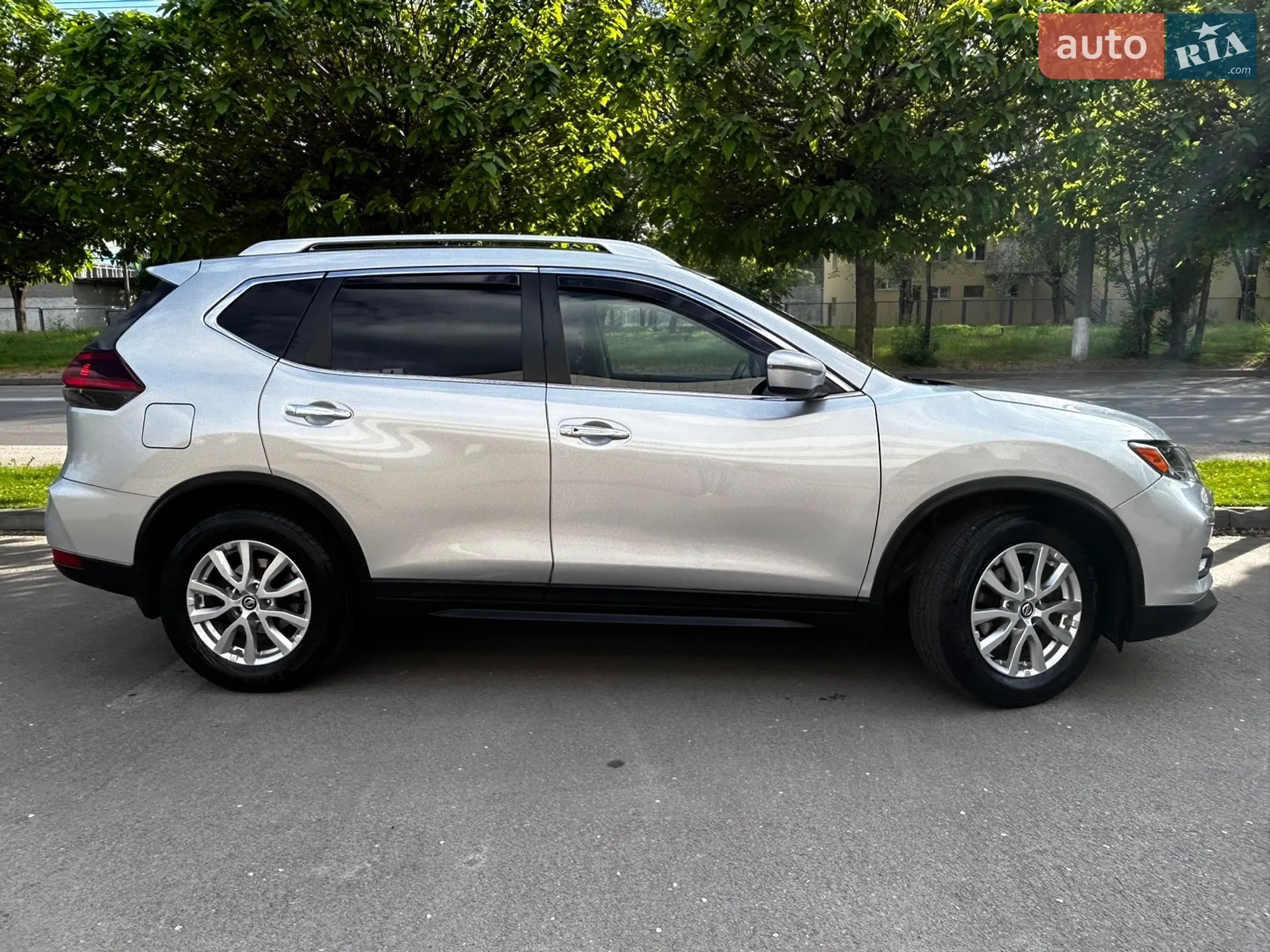 2018 Nissan Rogue - мініатюра 6