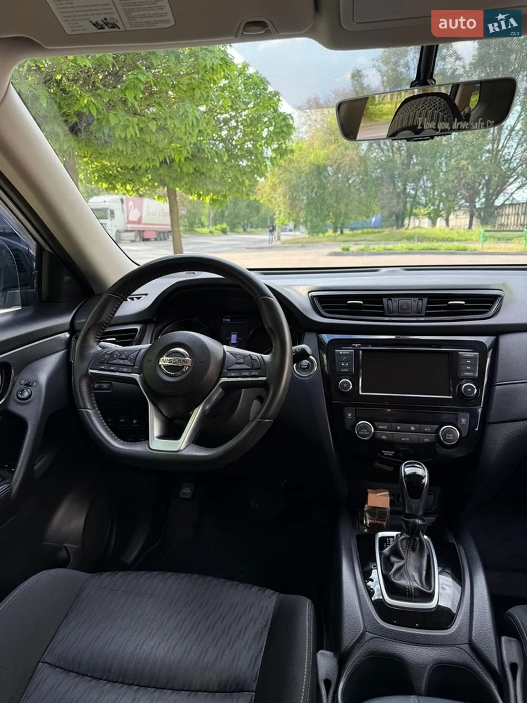 2018 Nissan Rogue - мініатюра 32